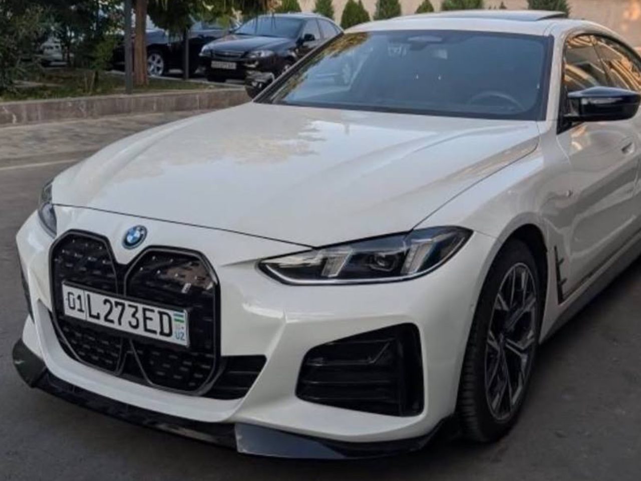 BMW i4 eDrive 40